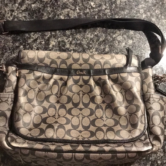 Coach diaper bag - Picture 1 of 8